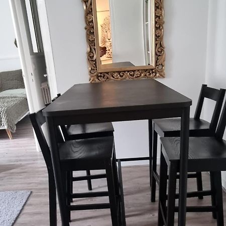 Golden Mont Centre Appartement Pau Luaran gambar