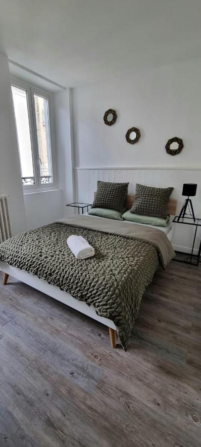 Golden Mont Centre Appartement Pau Luaran gambar