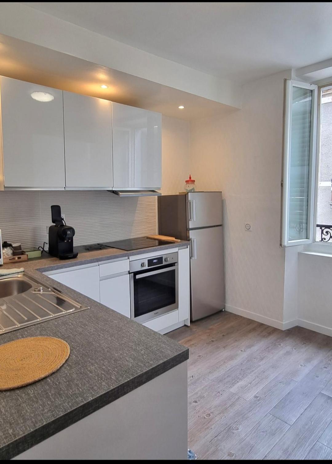 Golden Mont Centre Appartement Pau Luaran gambar